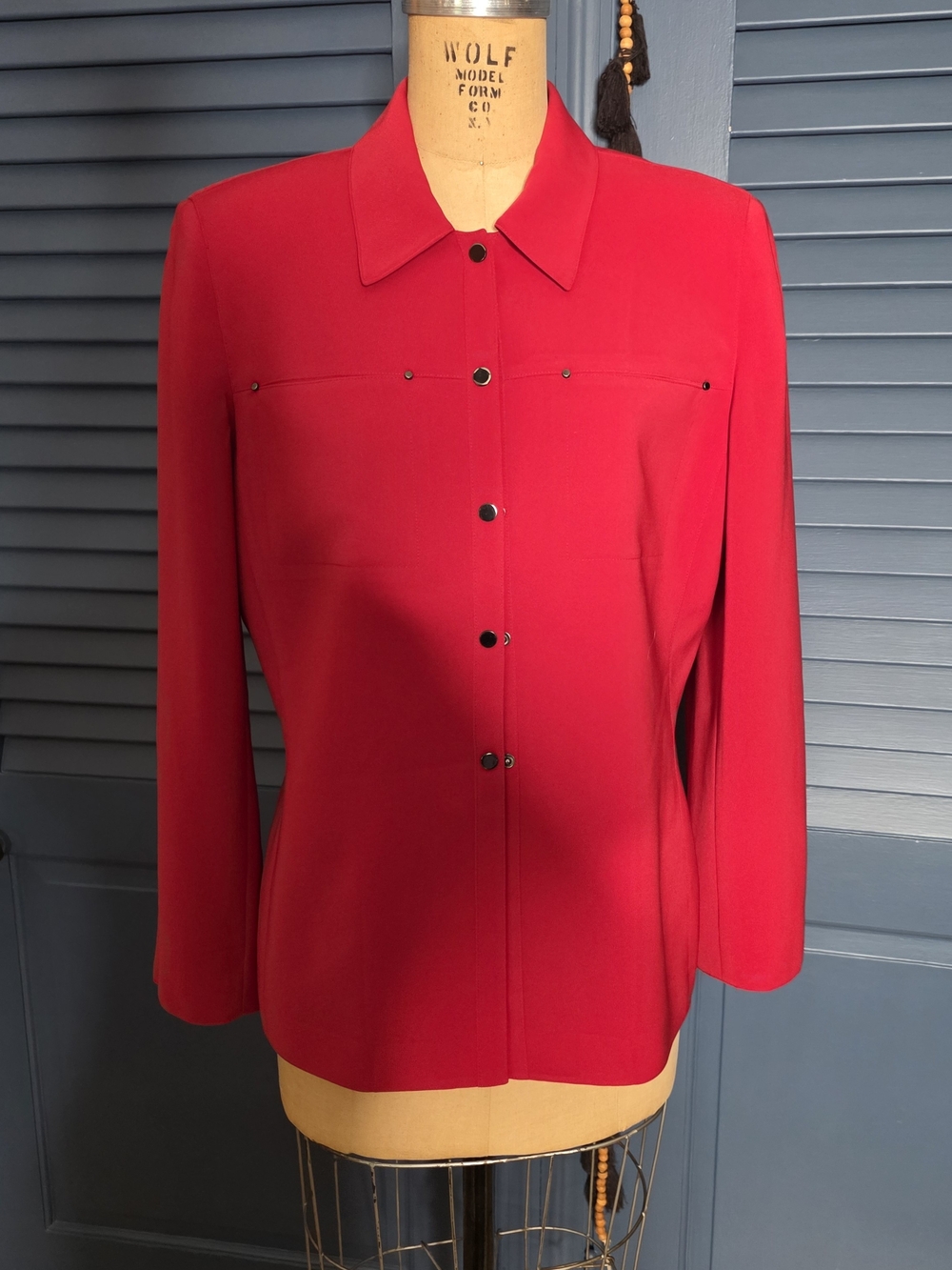 Women's Vibrant Red Button-Front Shirt Jacket